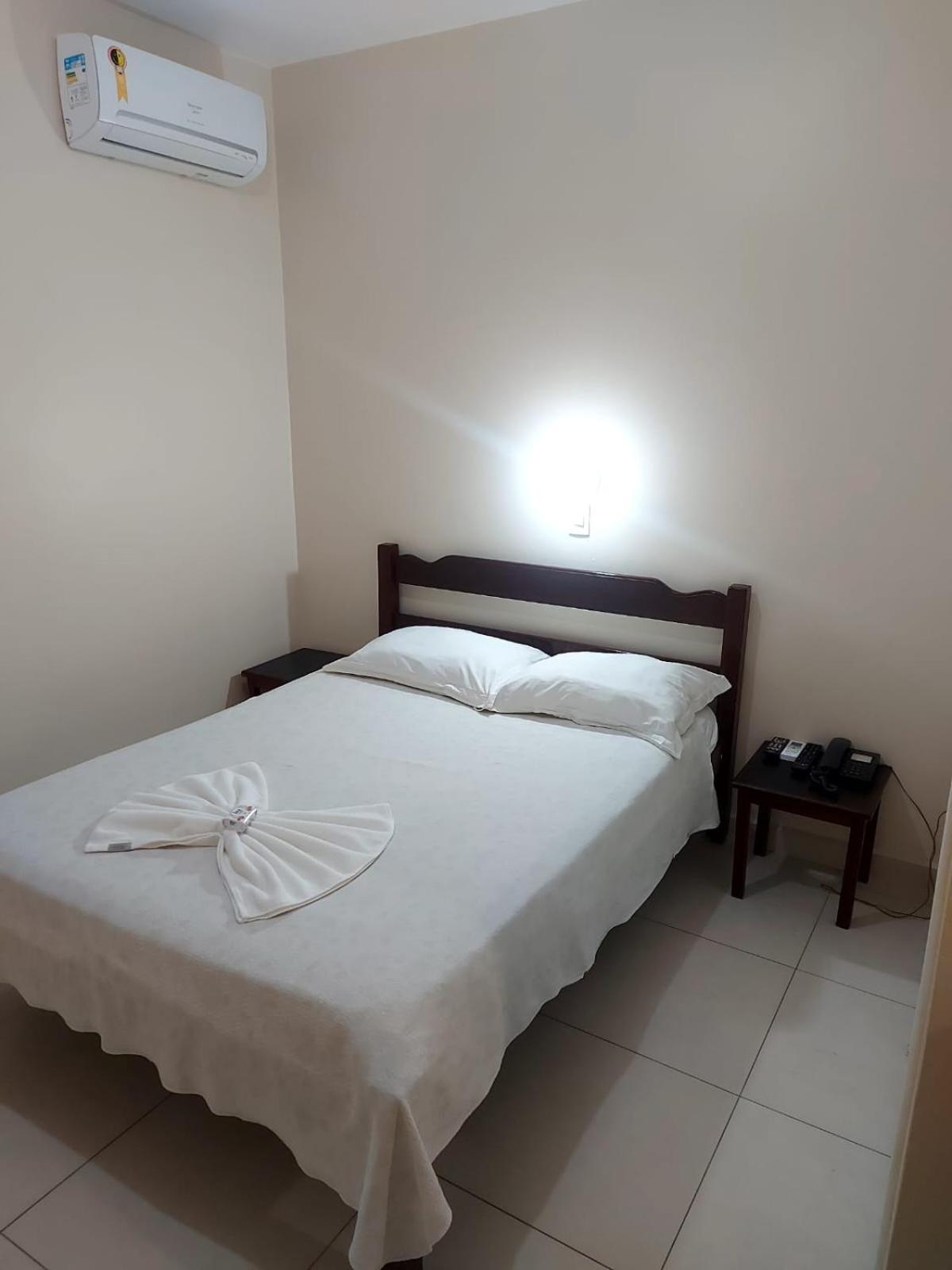 פיראסיסבה Colina Park Hotel מראה חיצוני תמונה